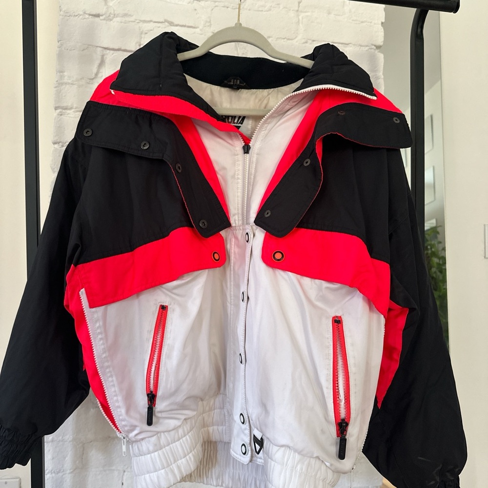 TYROLIA Vintage Colorblock Jacket - Black, Red, White